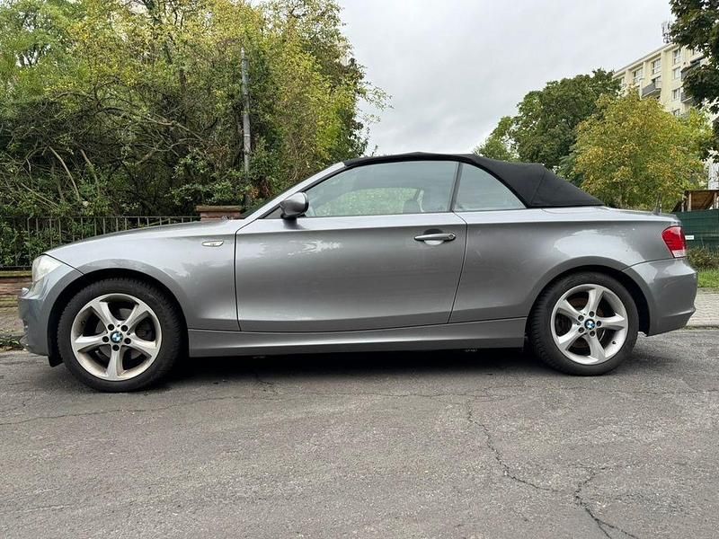 Gebraucht BMW 120 Cabriolet 170 PS (125 kW) 2009 Grau Cabrio