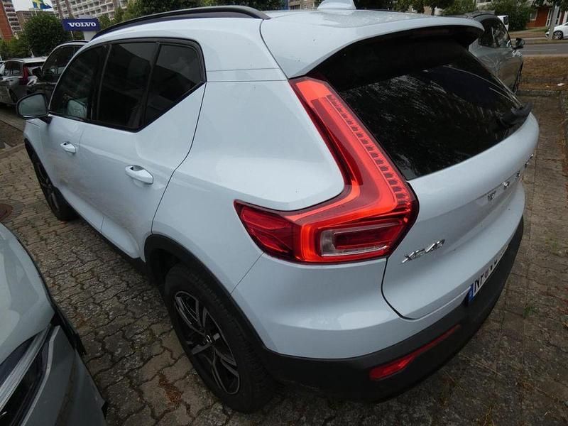 Gebraucht Volvo XC40 Plus 197 PS (144 kW) 2023 Blau SUV