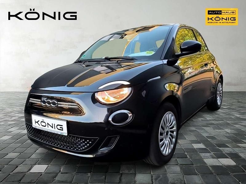 Mineral grau Gebraucht 2023 Fiat 500e Limousine | 24.990 € (Etwas zu teuer) - Bild 1/4