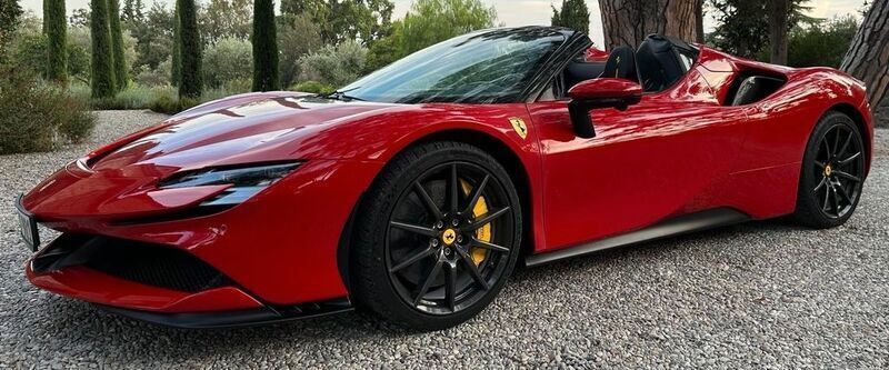 Gebraucht Ferrari SF90 780 PS (573 kW) 2023 Rot Cabrio