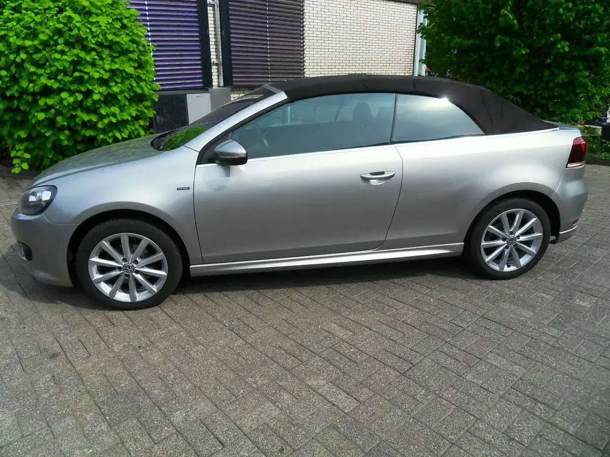Brugt VW Golf Cabriolet LOUNGE 110 HK (80 kW) 2016 Sølv Cabriolet