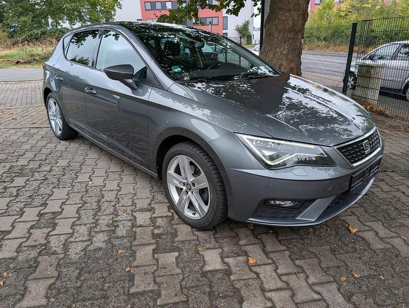 Gebraucht Seat Leon Style 110 PS (80 kW) 2018 Grau Limousine