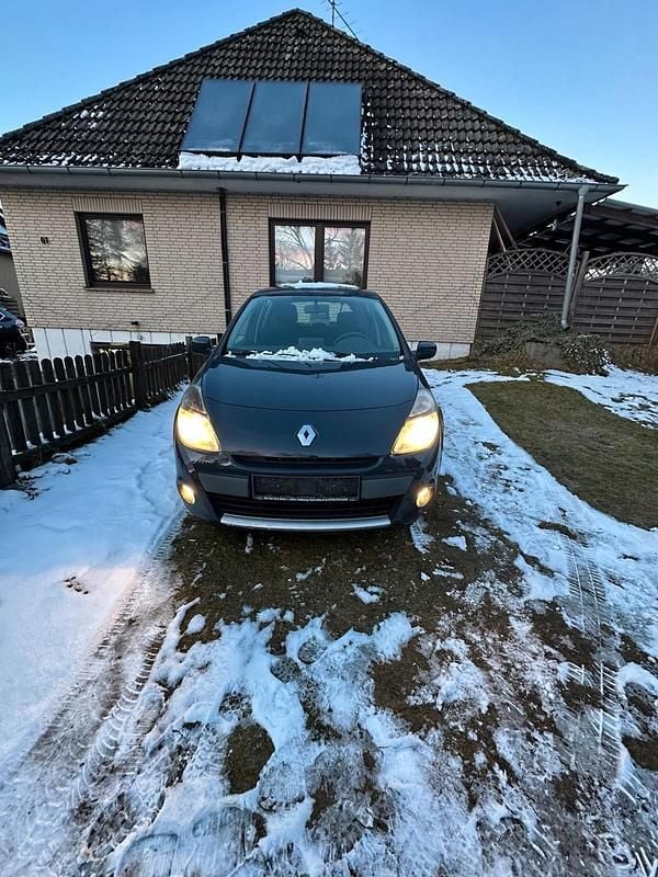 Gebraucht Renault Clio IV 75 PS (55 kW) 2012 Blau Kleinwagen