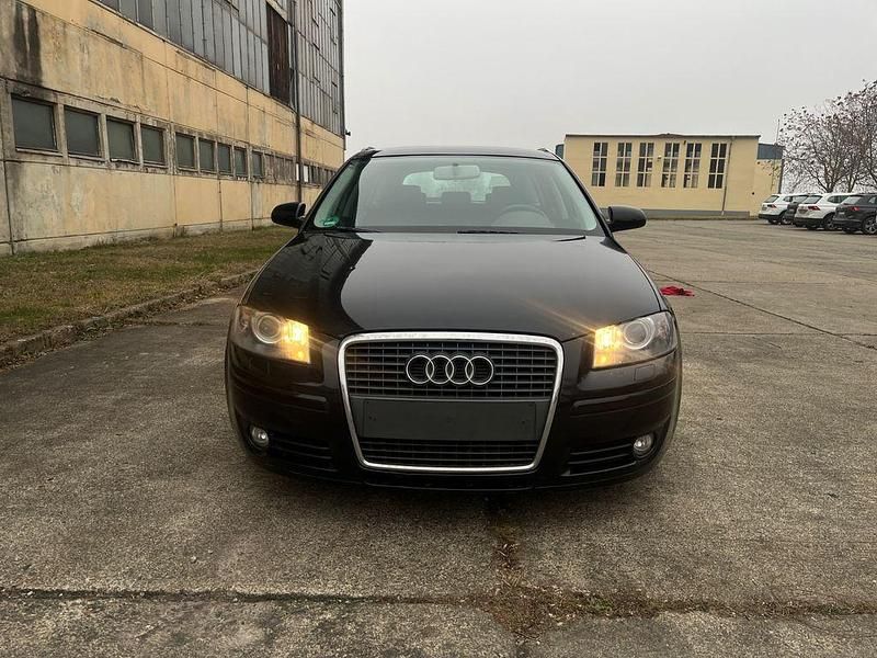 Gebraucht Audi A3 Ambiente 125 PS (91 kW) 2008 Schwarz Limousine