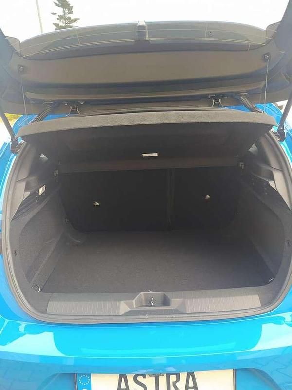 Gebraucht Opel Astra Edition 131 PS (96 kW) 2025 Athletik blau (metallic) Limousine