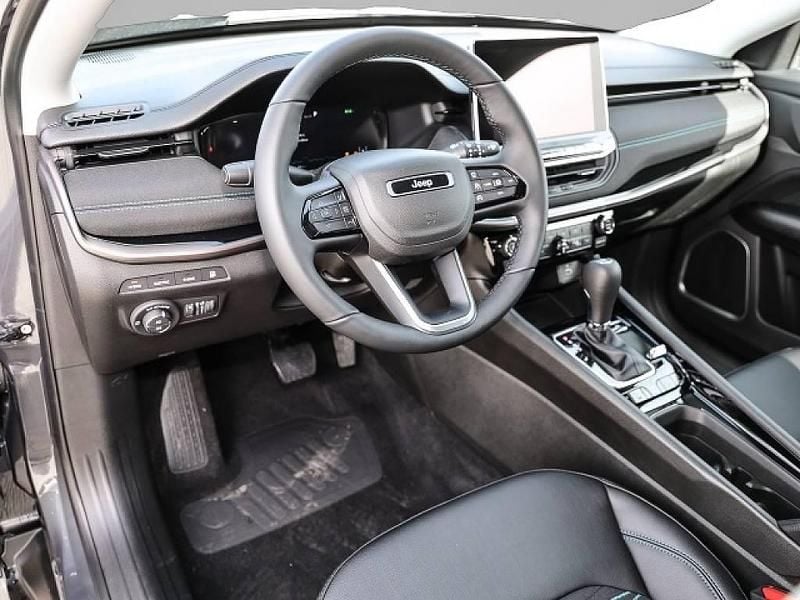 Second-hand Jeep Compass 241 CP (177 kW) 2022 Gri SUV