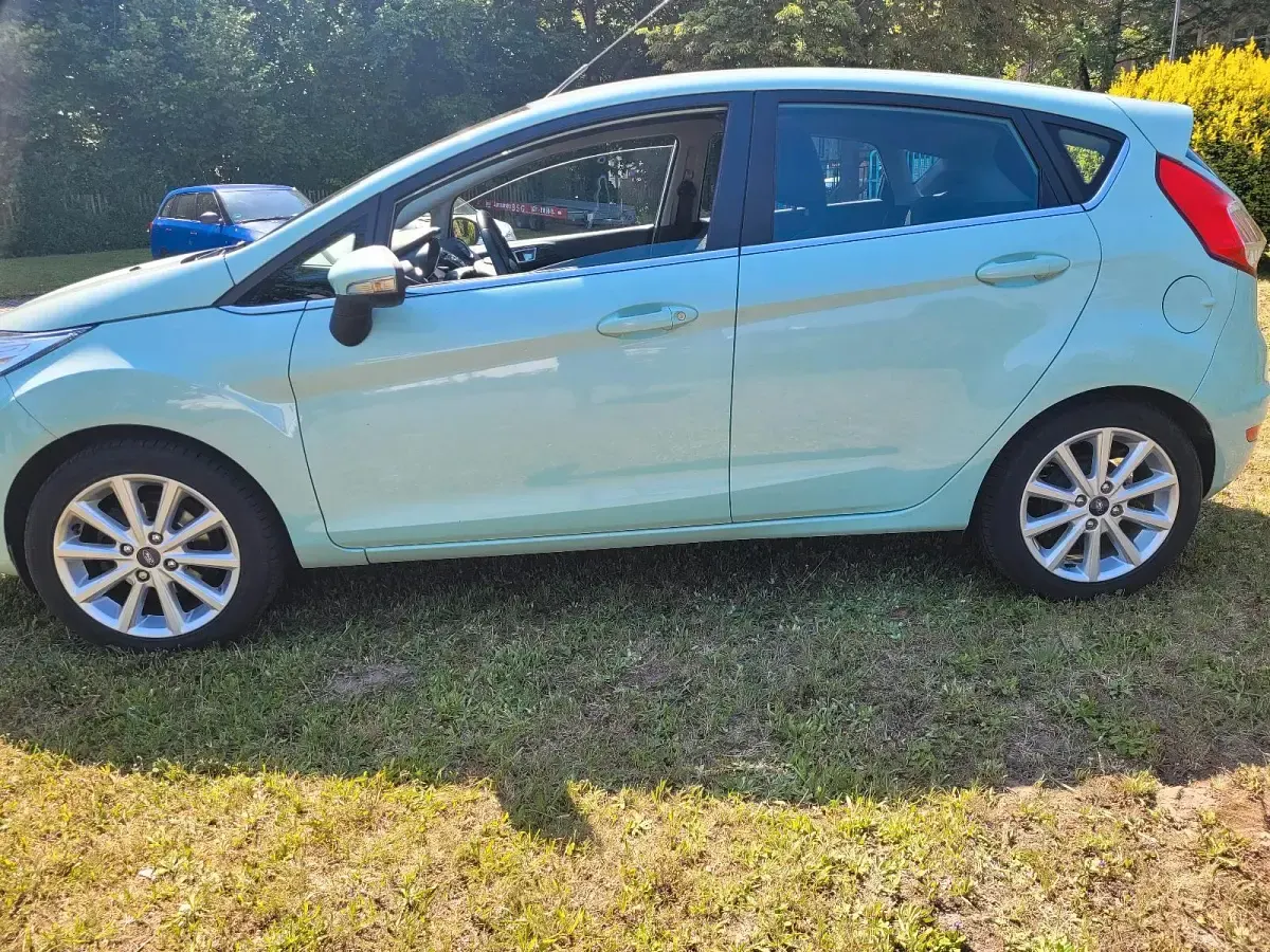 Gebraucht Ford Fiesta 97 PS (71 kW) 2017 Andere farben Kleinwagen
