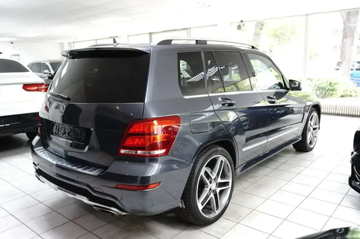 Gebraucht Mercedes GLK350 AMG 265 PS (194 kW) 2013 Tenorit grey SUV