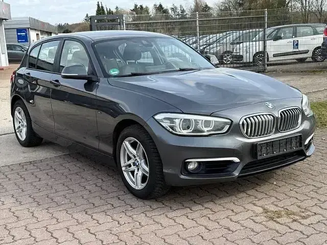 Gebraucht BMW 120 Urban Line 190 PS (139 kW) 2015 Grau Kleinwagen