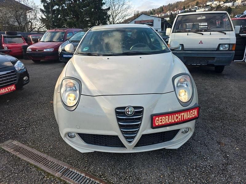 Weiß Gebraucht 2009 Alfa Romeo MiTo Kleinwagen | 1.850 € (Guter Preis) - Bild 1/4