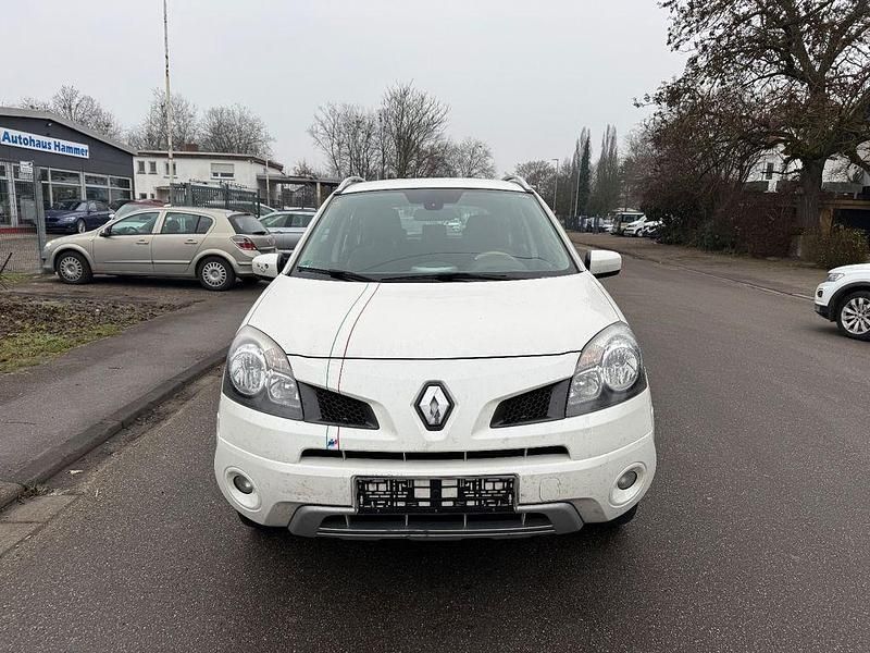 Gebraucht Renault Koleos Dynamique 150 PS (110 kW) 2010 Weiß SUV