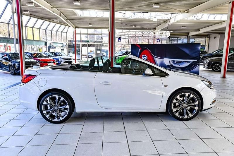 Gebraucht Opel Cascada Innovation 140 PS (102 kW) 2016 Weiß Cabrio