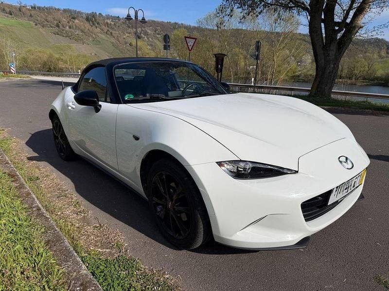 Gebraucht Mazda MX5 Exclusive-Line 131 PS (96 kW) 2018 Weiß Cabrio