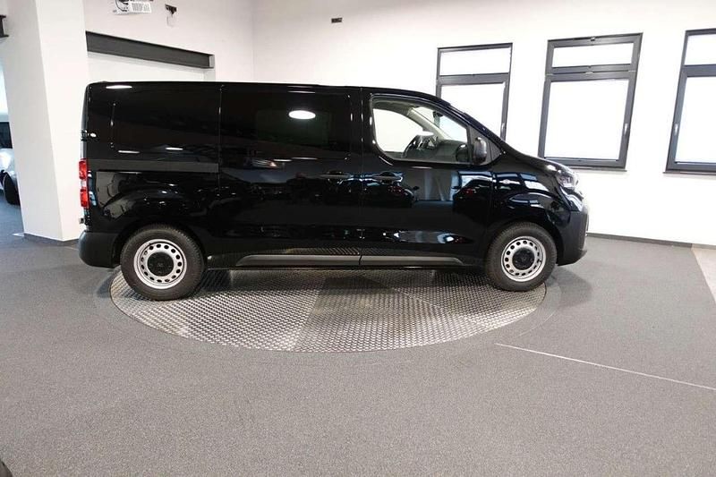 Neu Peugeot Expert 144 PS (105 kW) 2025 Perla neraschwarz Van