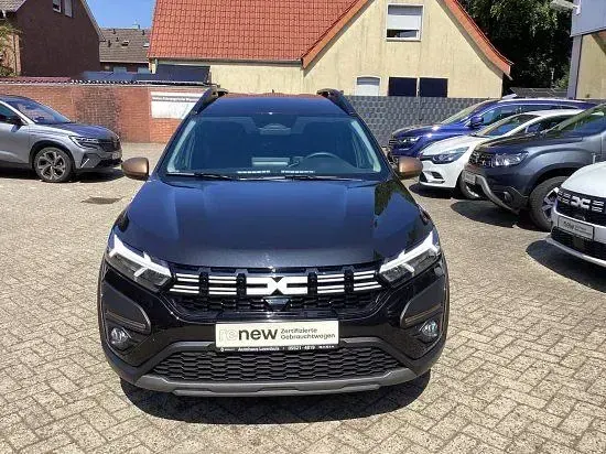 Gebraucht Dacia Jogger Extreme 110 PS (80 kW) 2025 Perlmuttschwarz Van / Kleinbus