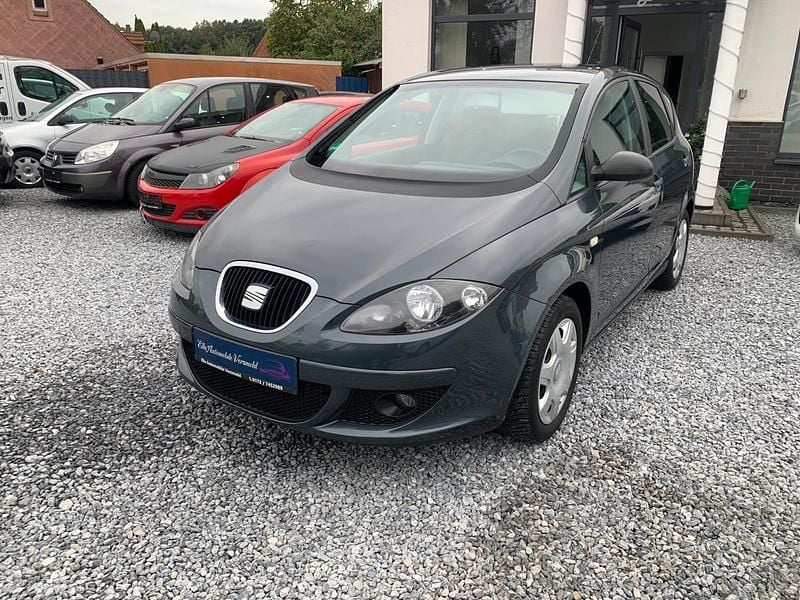 Gebraucht Seat Altea 105 PS (77 kW) 2006 Grau Van / Kleinbus