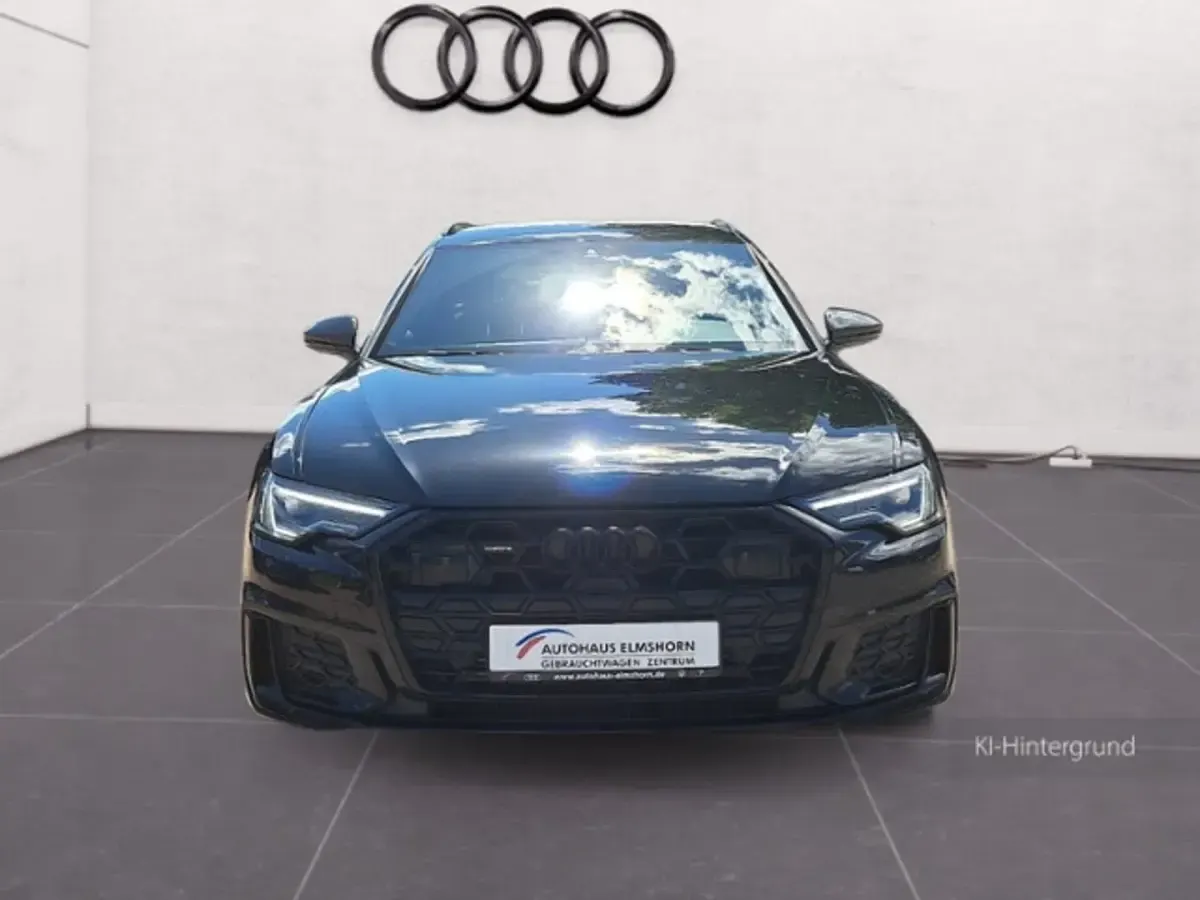 Gebraucht Audi A6 S-Line 367 PS (269 kW) 2024 Mythosschwarz metallic Kombi