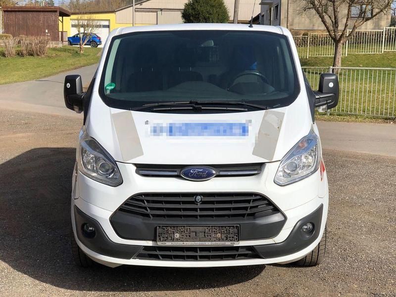 Gebraucht Ford Transit Custom 125 PS (91 kW) 2013 Weiß Van / Kleinbus