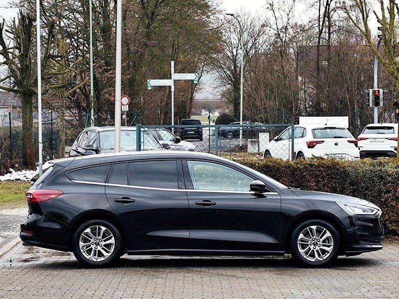 Gebraucht Ford Focus Titanium X 116 PS (85 kW) 2023 Agate black Kombi