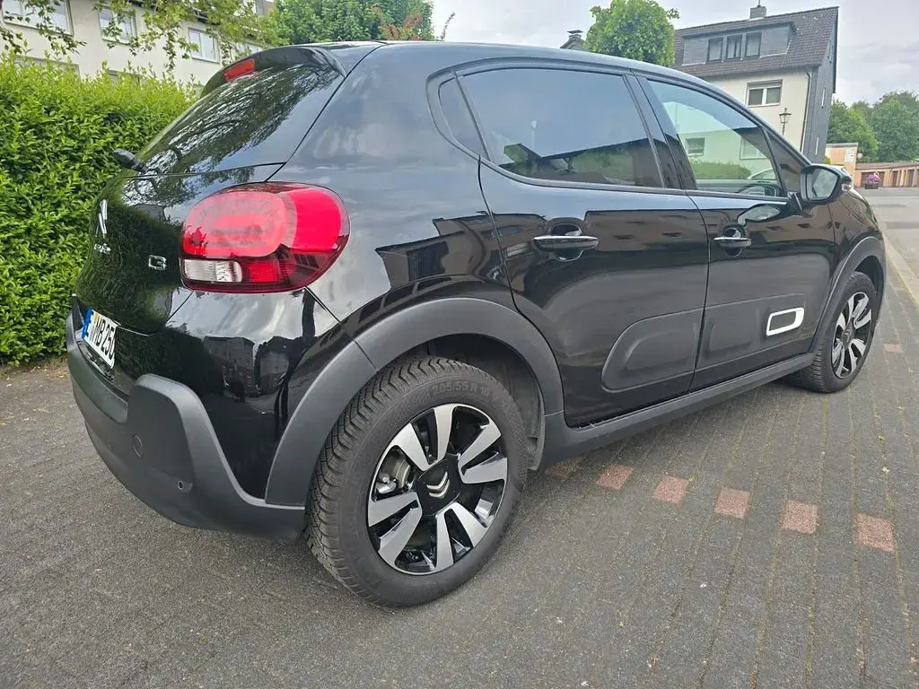 Usata Citroën C3 PureTech 110 CV (80 kW) 2024 Nero Berlina