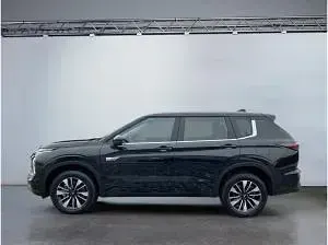 Neu Mitsubishi Outlander P-HEV 306 PS (225 kW) 2026 Schwarz (kristallschwarz) SUV