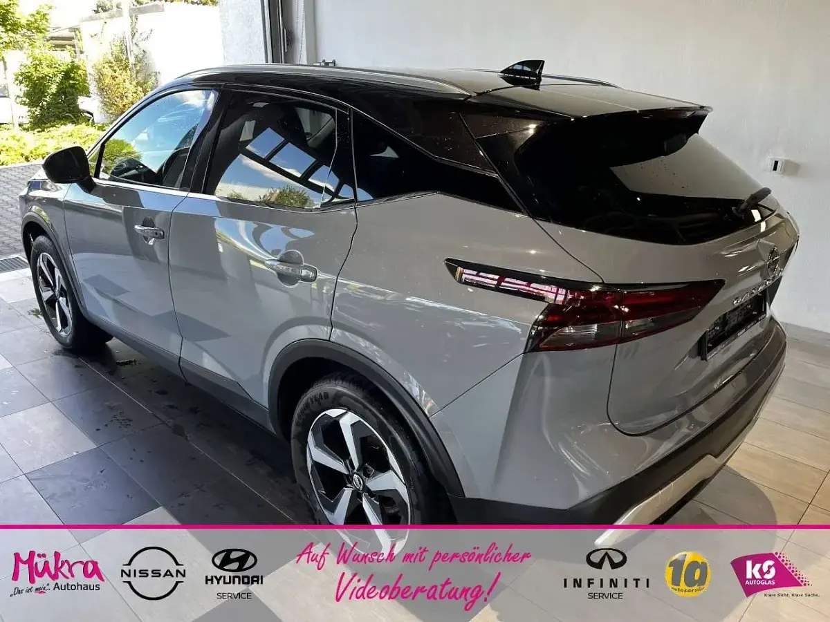 Gebraucht Nissan Qashqai 158 PS (116 kW) 2022 Schwarz SUV