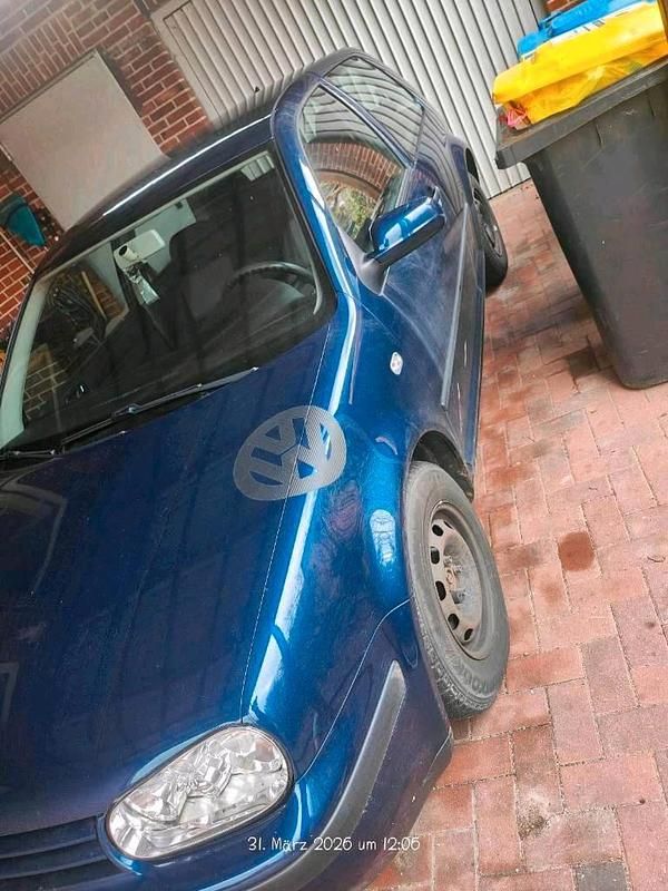 Gebraucht VW Golf IV Basis 75 PS (55 kW) 2001 Blau Kleinwagen