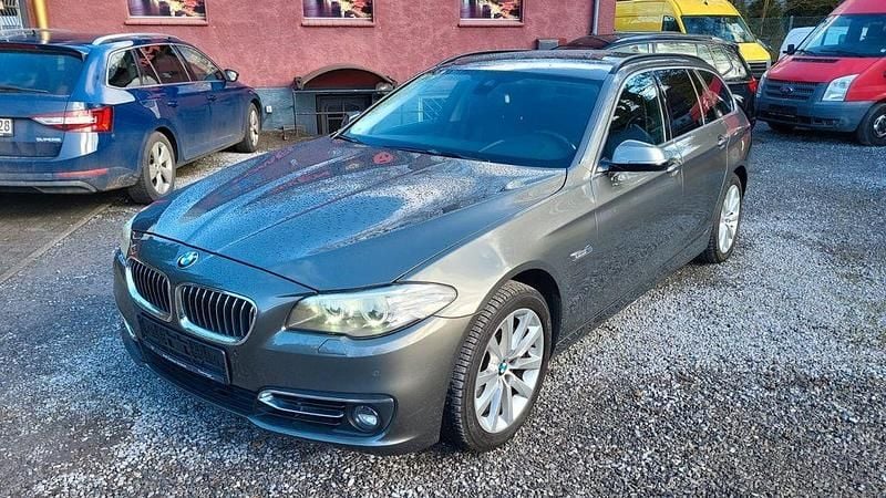 Gebraucht BMW 520 184 PS (135 kW) 2014 Grau Kombi