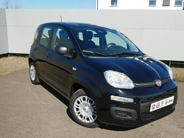 Nouvelle Fiat Panda 69 ch (50 kW) 2025 Noir Citadine