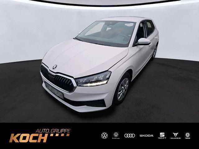 Gebraucht Skoda Fabia Active 96 PS (70 kW) 2022 Weiß Limousine