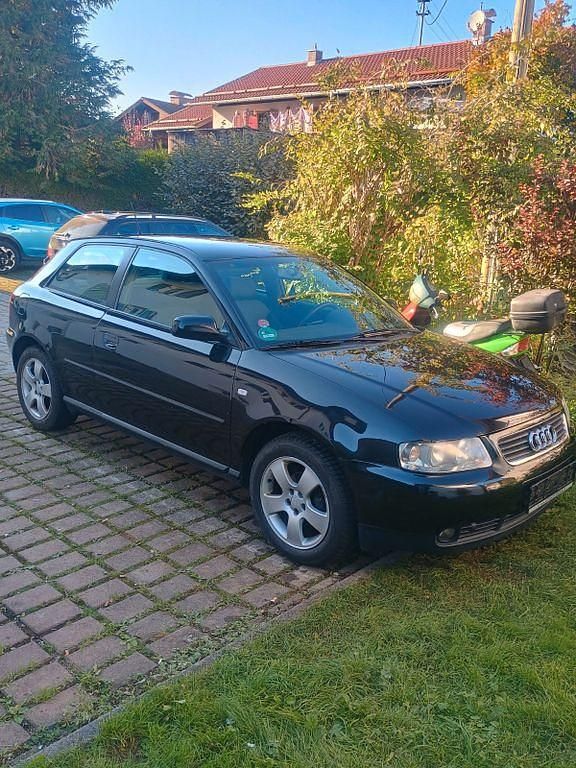 Schwarz Gebraucht 2002 Audi A3 Kleinwagen | 1.000 € (Superpreis) - Bild 1/4
