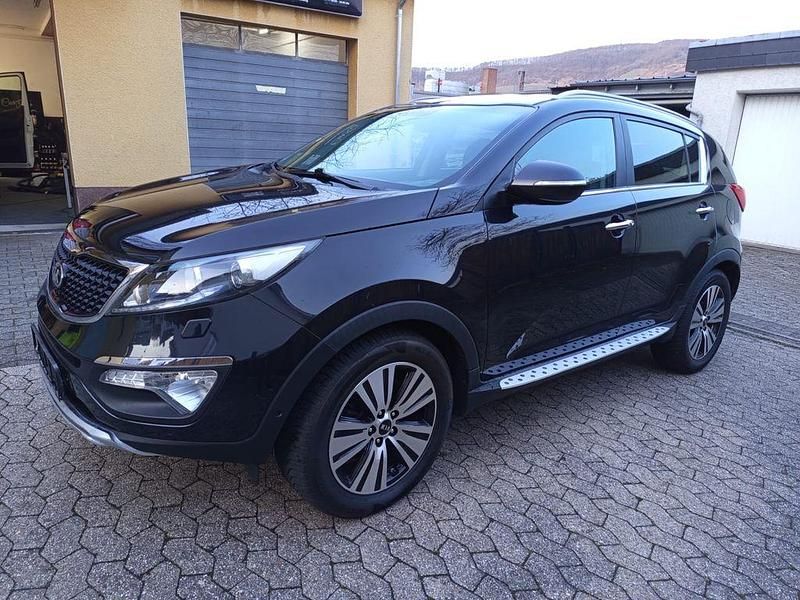 Schwarz Gebraucht 2016 Kia Sportage Vision SUV | 11.400 € (Guter Preis) - Bild 1/4