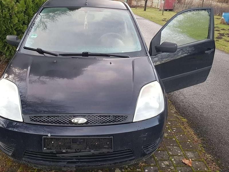 Gebraucht Ford Fiesta 60 PS (44 kW) 2000 Schwarz Coupé
