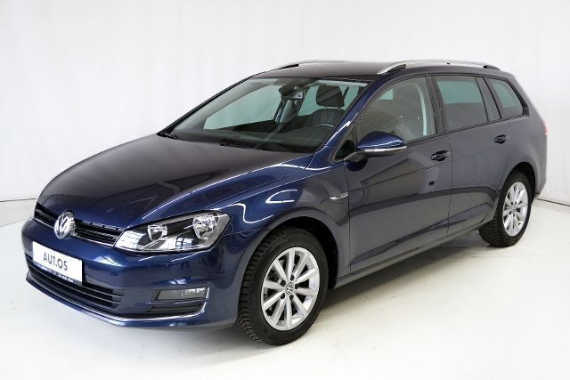 Gebraucht VW Golf VII Comfortline 110 PS (80 kW) 2016 Blau metallic Kombi