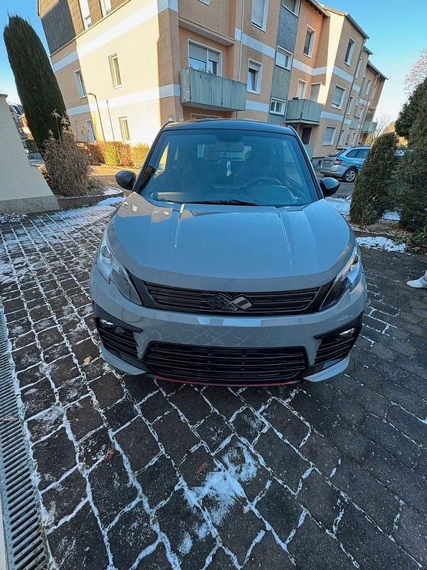 Grau Gebraucht 2024 Ligier JS60 Kleinwagen | 17.500 € (Fairer Preis) - Bild 1/4