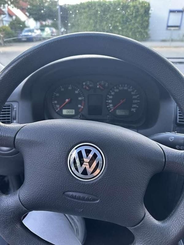 Gebraucht VW Golf IV Comfortline 105 PS (77 kW) 2002 Limousine