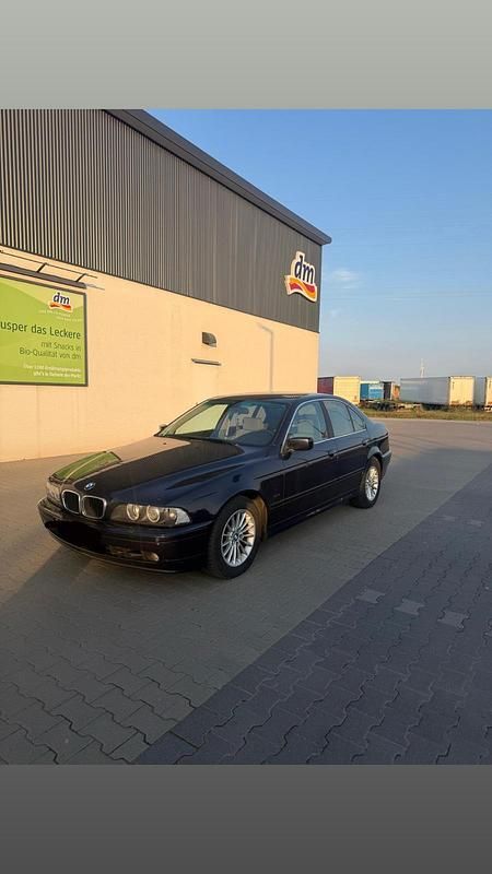 Gebraucht BMW 530 193 PS (141 kW) 2001 Blau Limousine