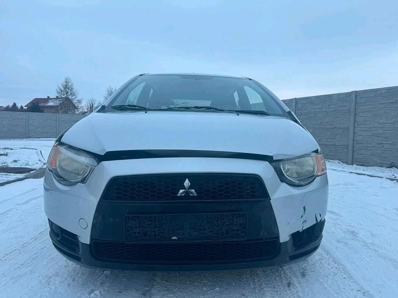 Silber Gebraucht 2009 Mitsubishi Colt Kleinwagen | 899 € (Superpreis) - Bild 1/4