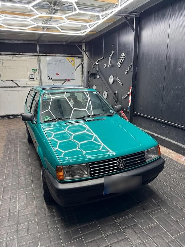 Grün Gebraucht 1993 VW Polo Kombi | 1.500 € - Bild 1/4
