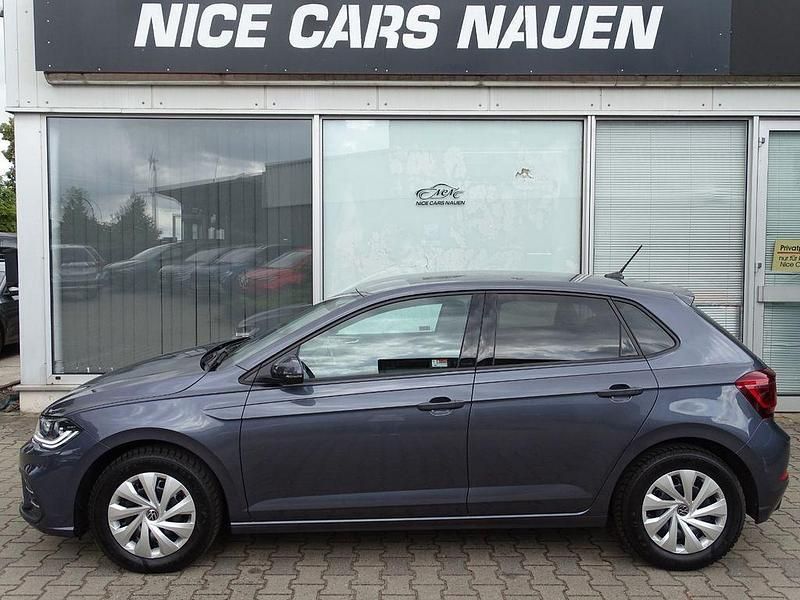Gebraucht VW Polo IQ Drive 95 PS (69 kW) 2024 Grau Limousine