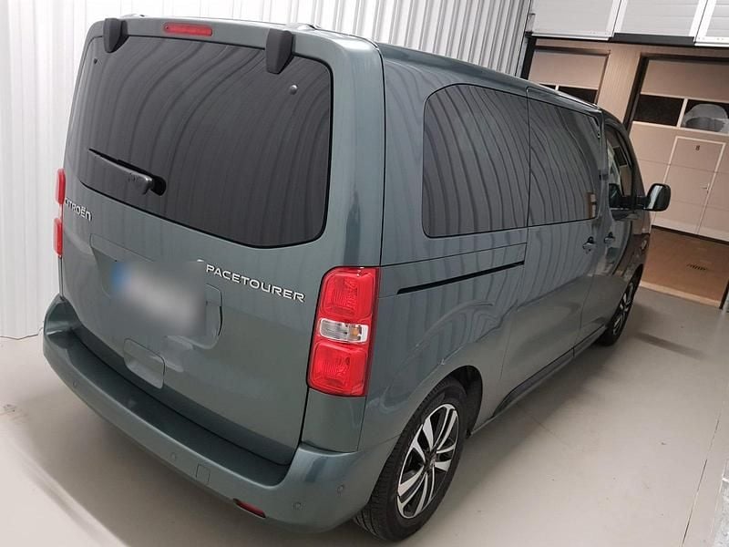 Używany Citroën Spacetourer 177 KM (130 kW) 2025 Zielony Minivan