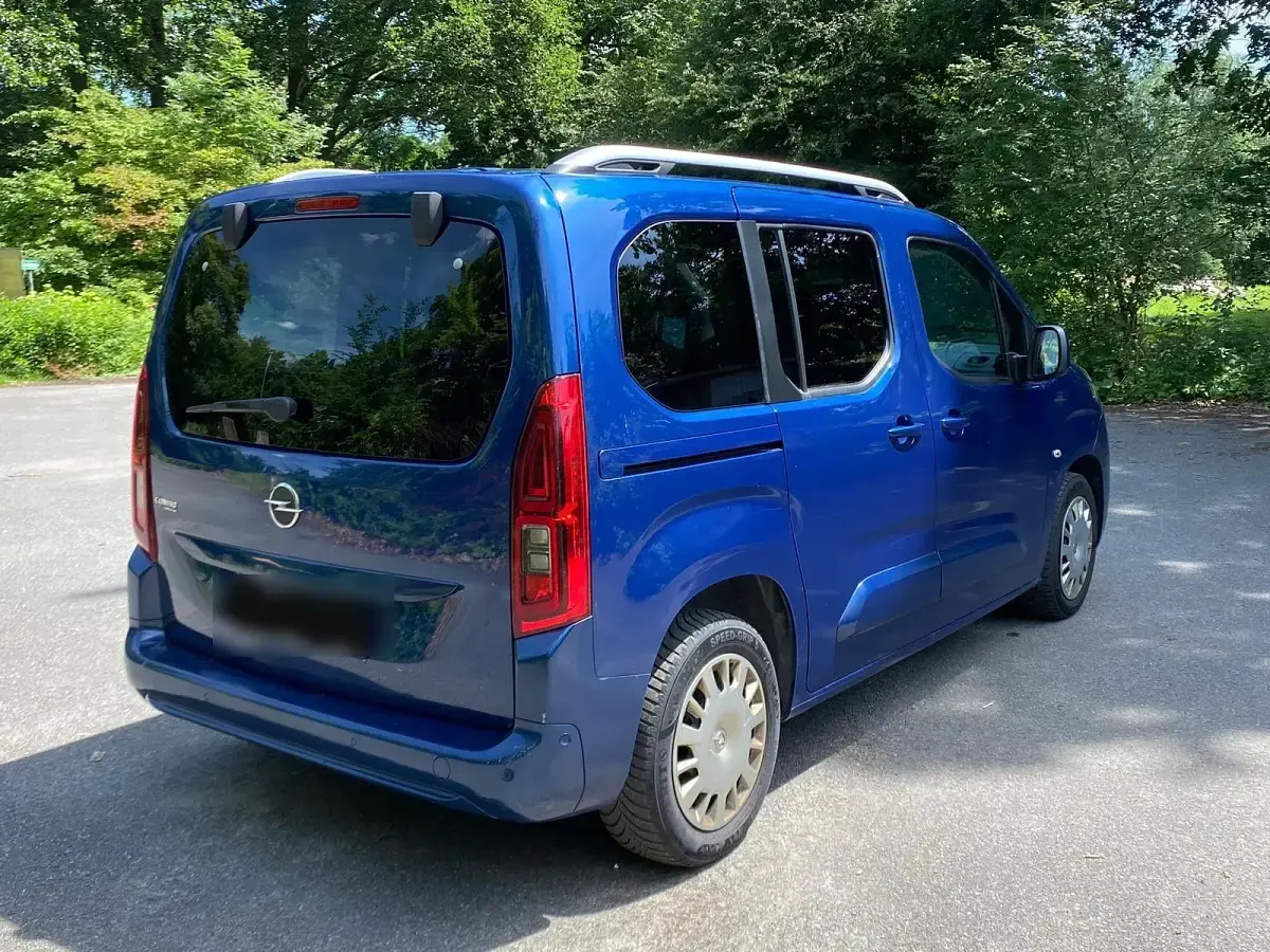 Gebraucht Opel Combo Life 110 PS (80 kW) 2019 Blau Van / Kleinbus