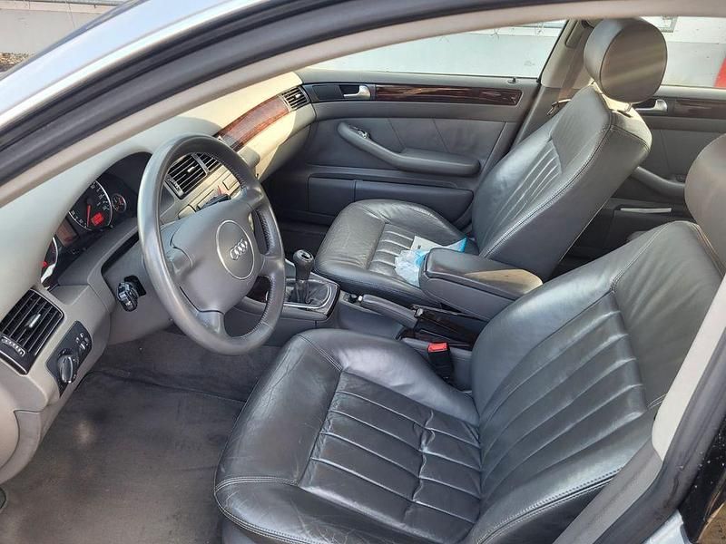 Gebraucht Audi A6 170 PS (125 kW) 2002 Silber Limousine