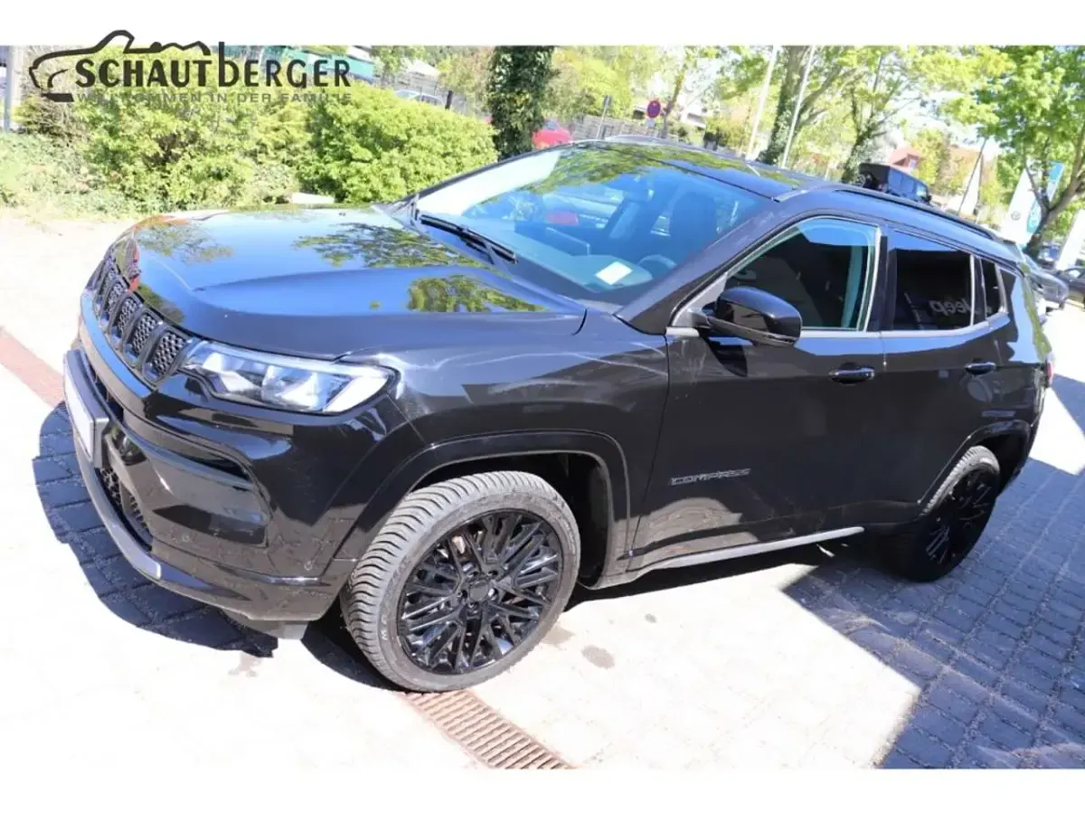 Usata Jeep Compass 131 CV (96 kW) 2024 Nero SUV