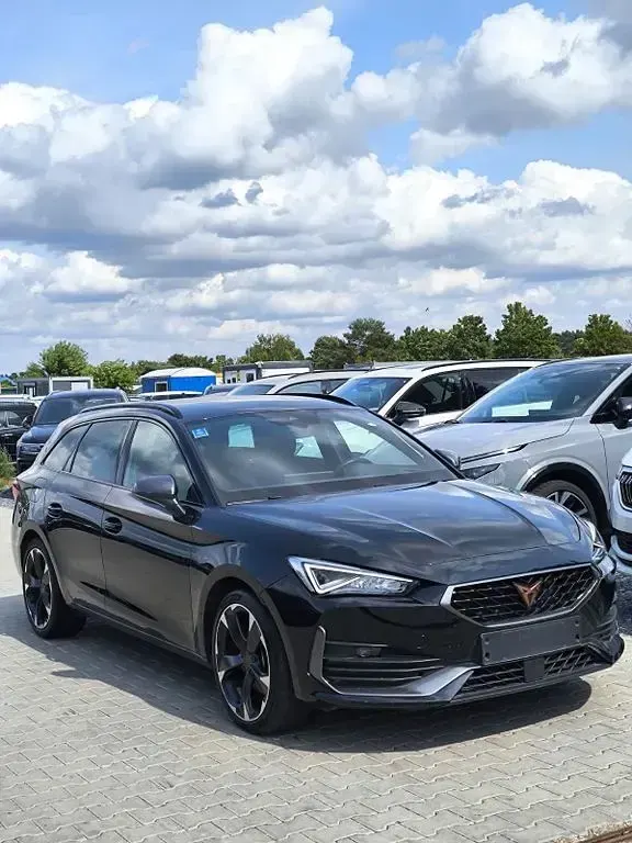 Gebraucht Cupra Leon Basis 150 PS (110 kW) 2024 Schwarz Limousine