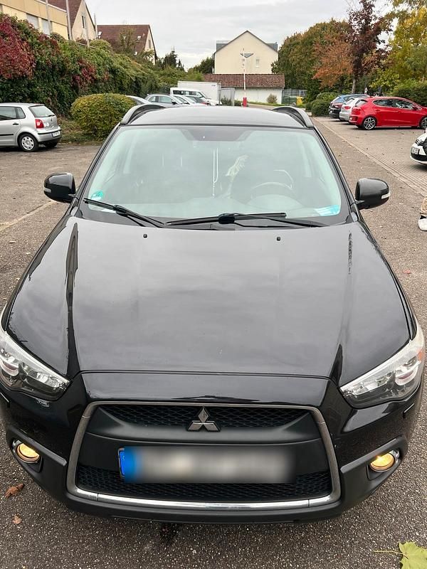 Gebraucht Mitsubishi ASX Invite 150 PS (110 kW) 2012 Schwarz SUV