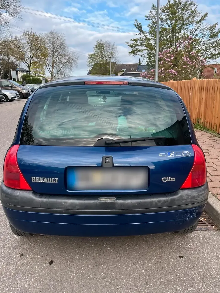 Gebraucht Renault Clio 75 PS (55 kW) 2001 Blau Kleinwagen