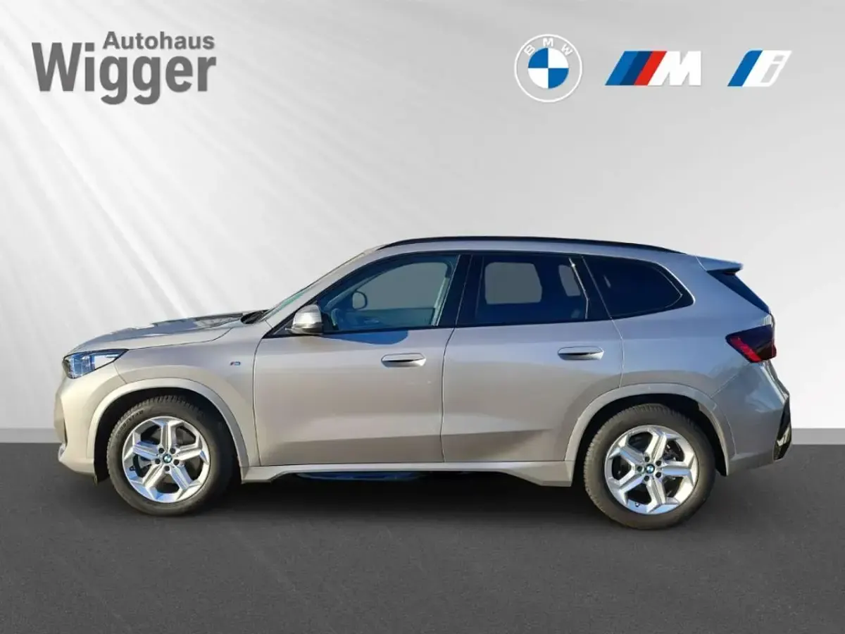 Gebraucht BMW X1 M Sport 156 PS (114 kW) 2025 Silber SUV