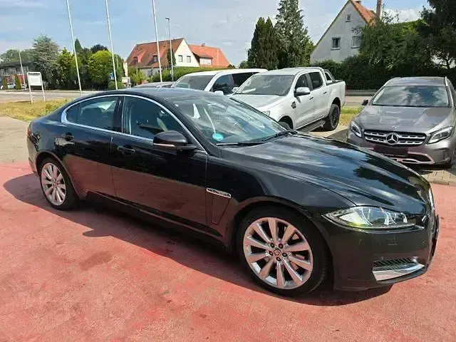 Gebraucht Jaguar XF S 405 PS (297 kW) 2012 Schwarz Limousine