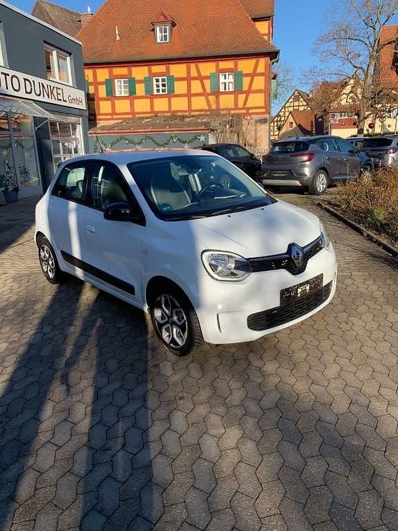 Gebraucht Renault Twingo Equilibre 65 PS (47 kW) 2022 Weiß Kleinwagen